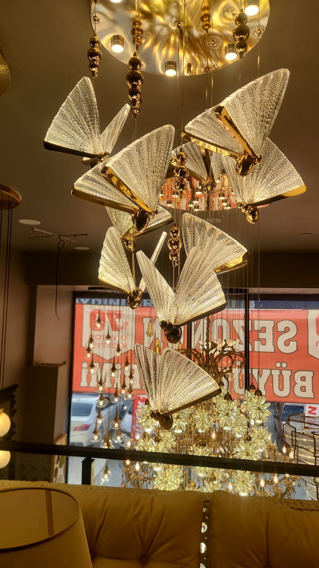 Şahin Avize Fabrika Satış Mağazası